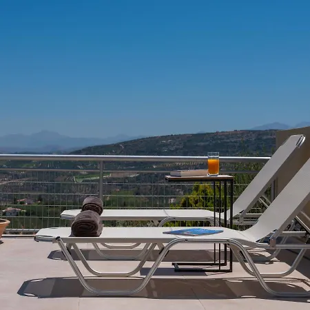Apartamento Zeus Mountain - Newtown Residences Vasilies