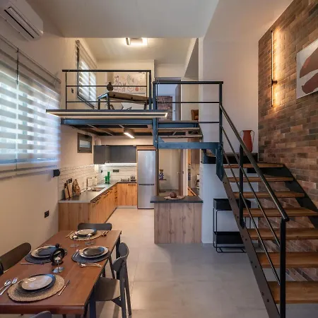 Апартаменты Zeus Mountain - Newtown Residences *